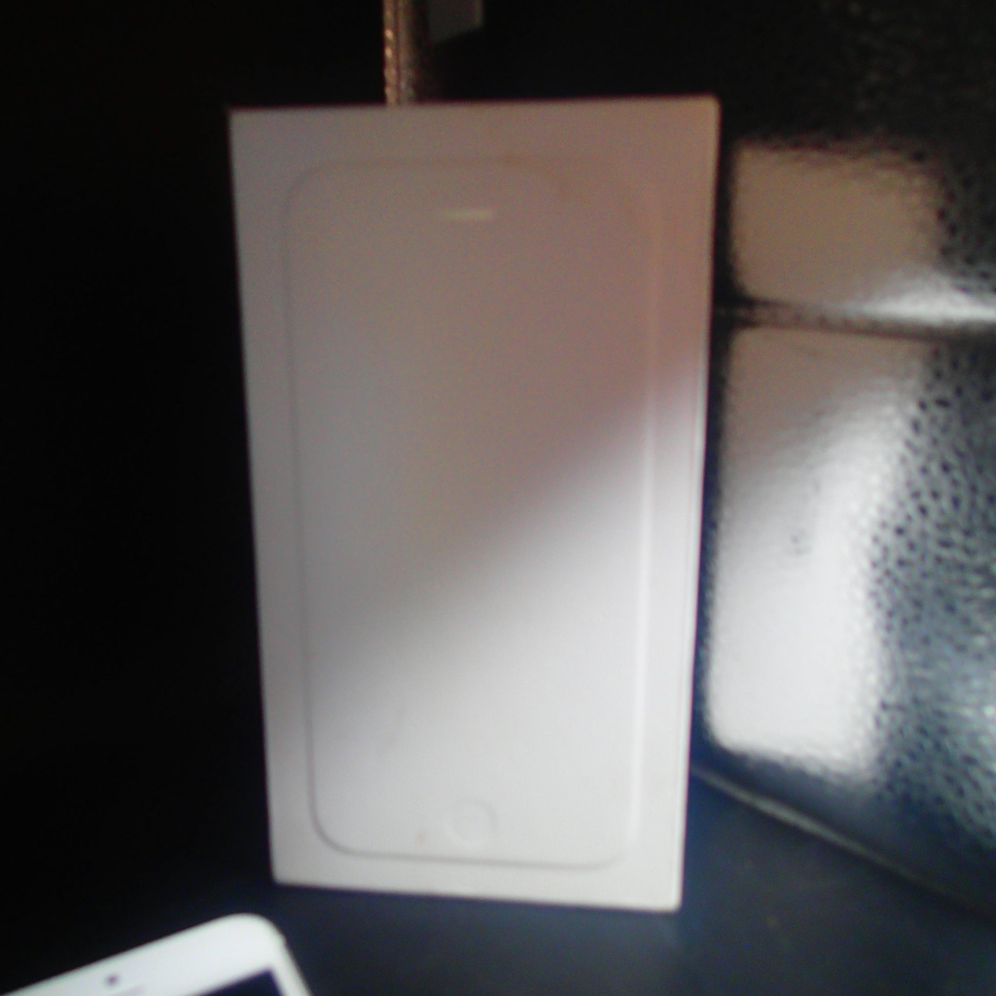 IPHONE  A1723